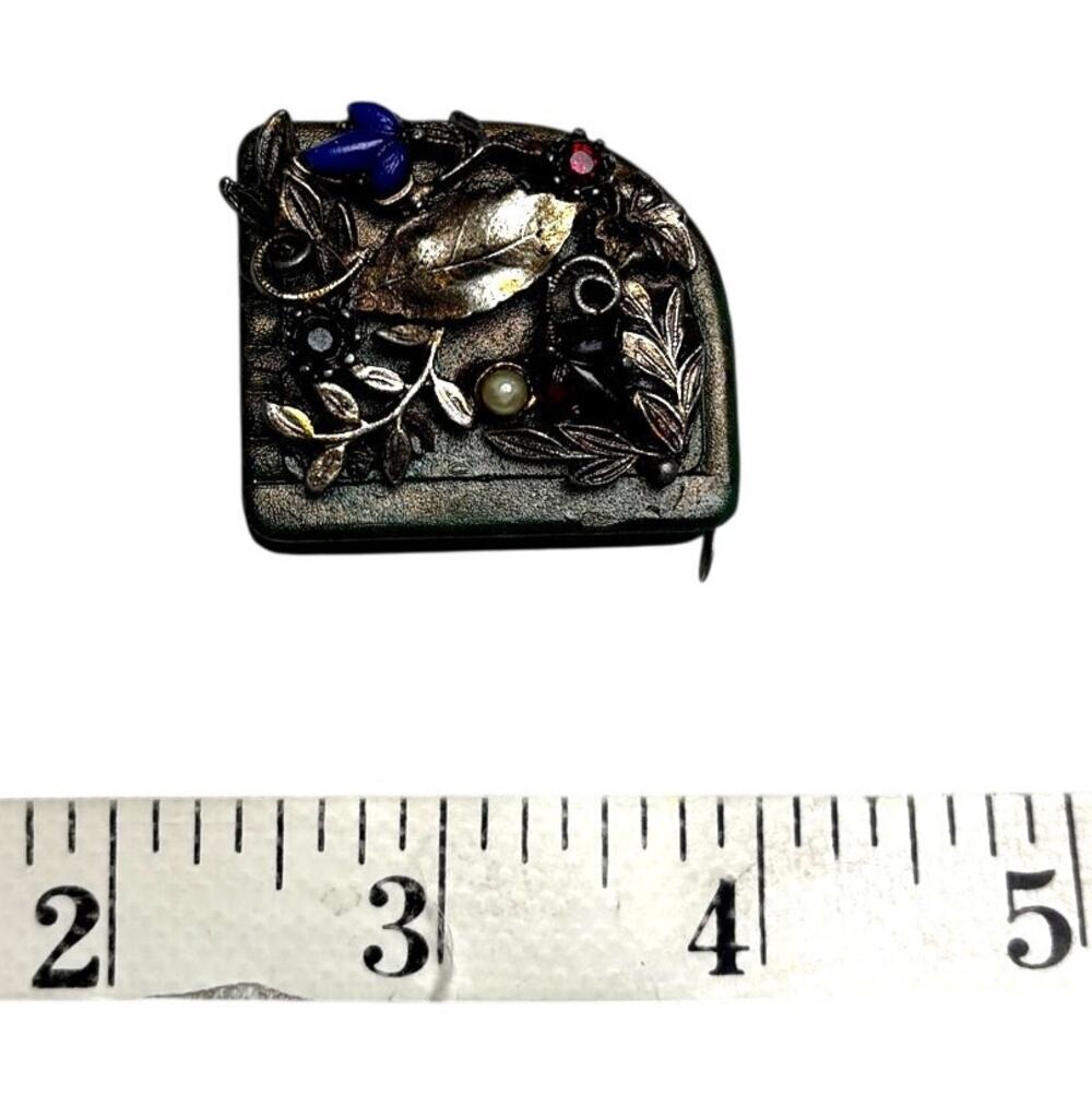 Antique German Novelty Tape Measure DRGM 168329 Leaf Motif Poured Glass 30"